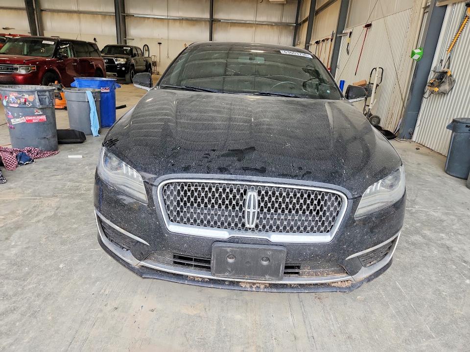 Снимка 5 от търг – 2018 LINCOLN MKZ с VIN 3LN6L5E98JR601921