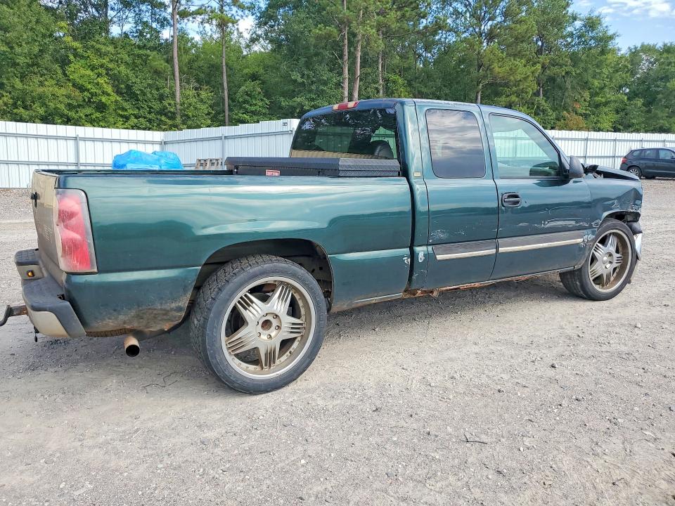 Photo 3 from auction – 2004 CHEVROLET SILVERADO with VIN 1GCEC19TX4Z154104