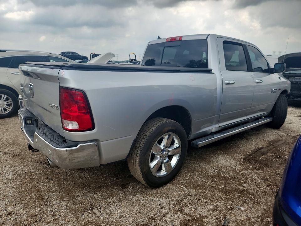 Photo 3 from auction – 2016 RAM 1500 with VIN 1C6RR7TT3GS104290