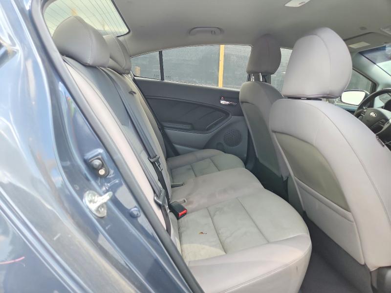 Photo 10 from auction – 2016 KIA FORTE with VIN KNAFX4A63G5516623