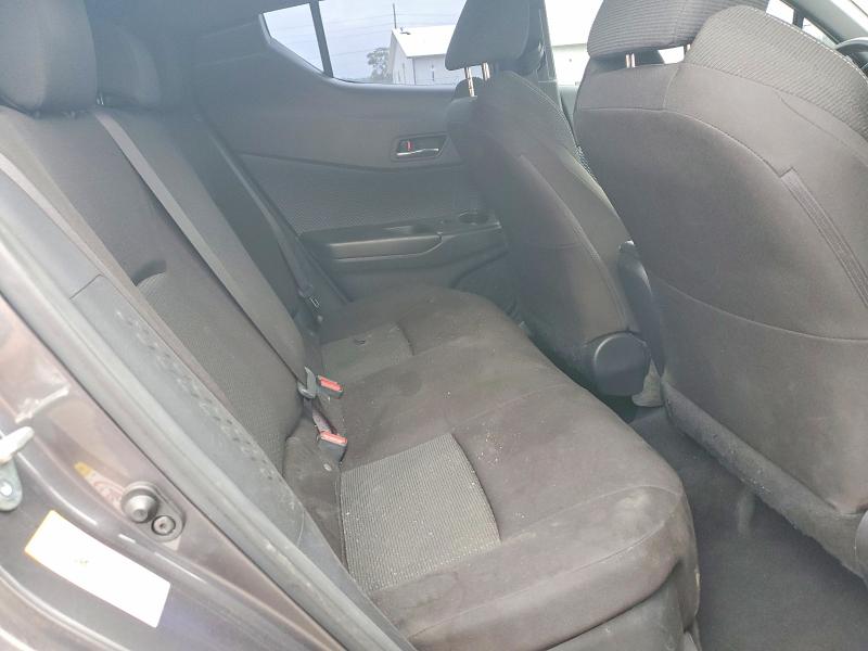 Photo 11 from auction – 2019 TOYOTA C-HR with VIN JTNKHMBX8K1022467
