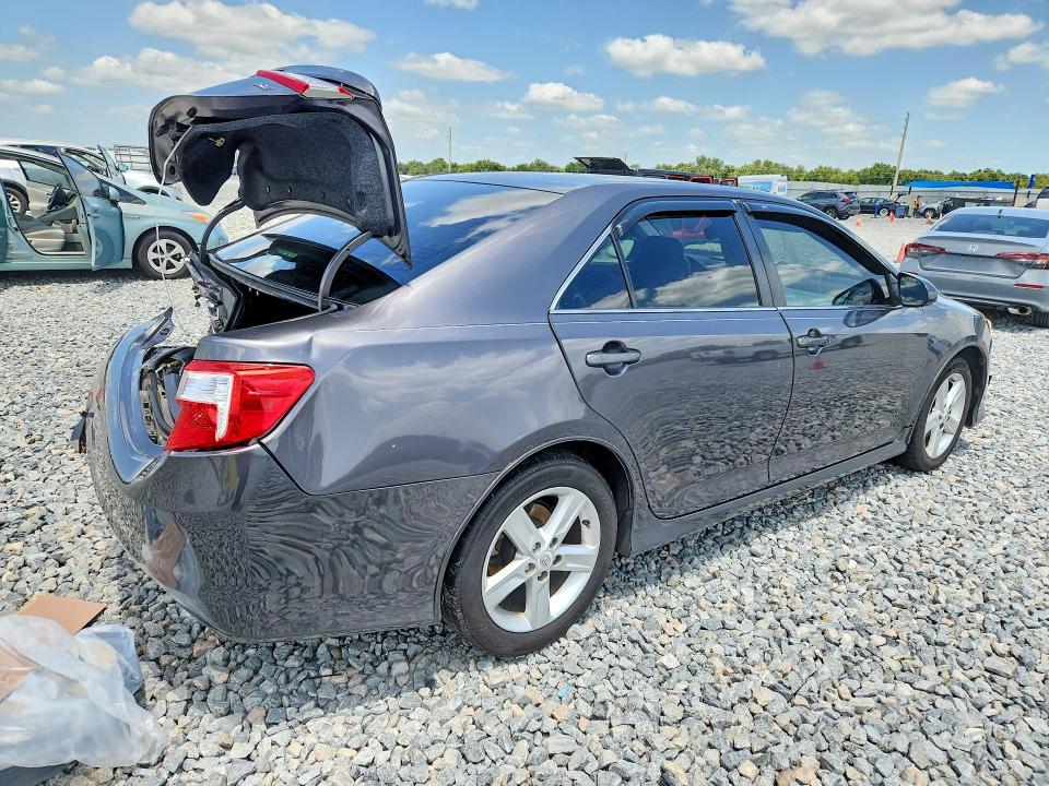 Zdjęcie 3 z aukcji – 2012 TOYOTA CAMRY z VIN 4T1BF1FK5CU112582