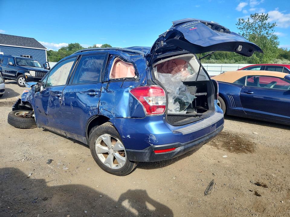 Photo 2 from auction – 2016 SUBARU FORESTER with VIN JF2SJADC8GH562967