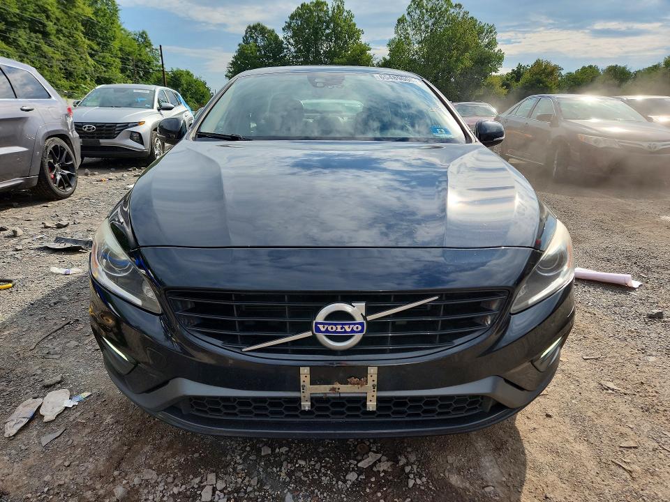 Photo 5 from auction – 2018 VOLVO S60 with VIN YV140MTL7J2462229