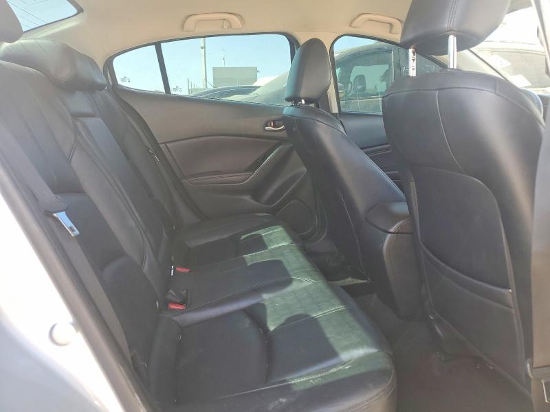 Photo 10 from auction – 2017 MAZDA 3 with VIN 3MZBN1V76HM119439