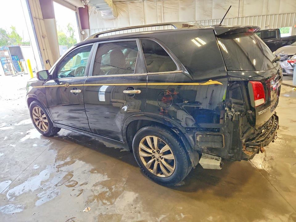 Photo 2 from auction – 2011 KIA SORENTO with VIN 5XYKW4A2XBG092942