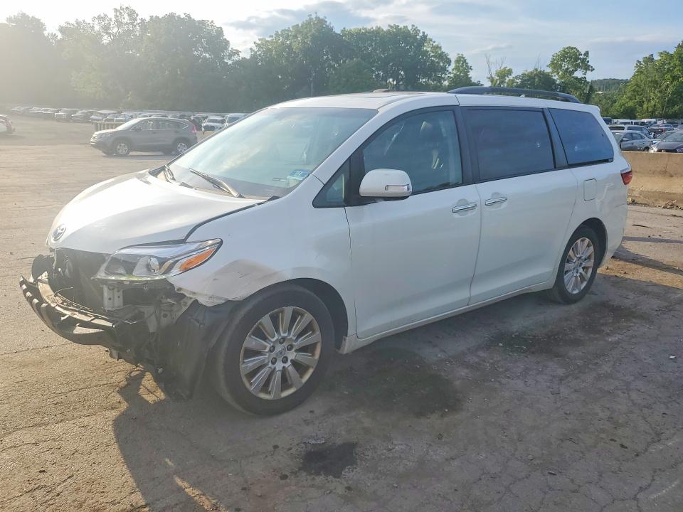TOYOTA SIENNA 2015 with VIN 5TDDK3DC0FS108612 - Photo from auction