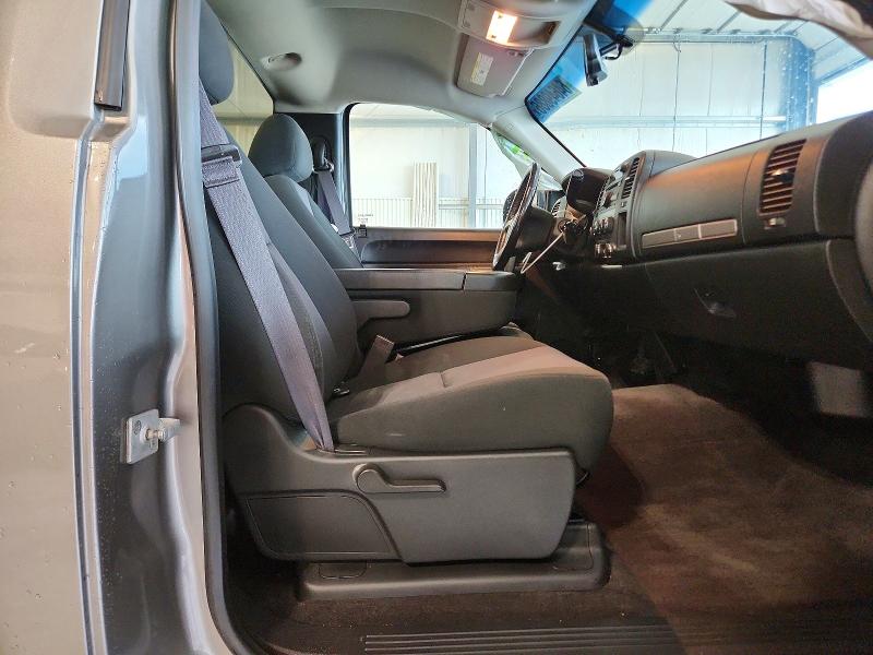 Photo 10 from auction – 2013 CHEVROLET SILVERADO with VIN 1GCNKSE06DZ367345