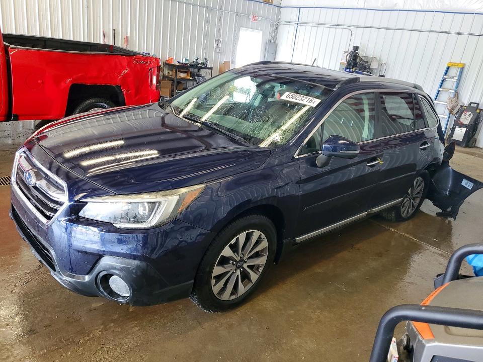 SUBARU OUTBACK 2018 with VIN 4S4BSATCXJ3247455 - Photo from auction