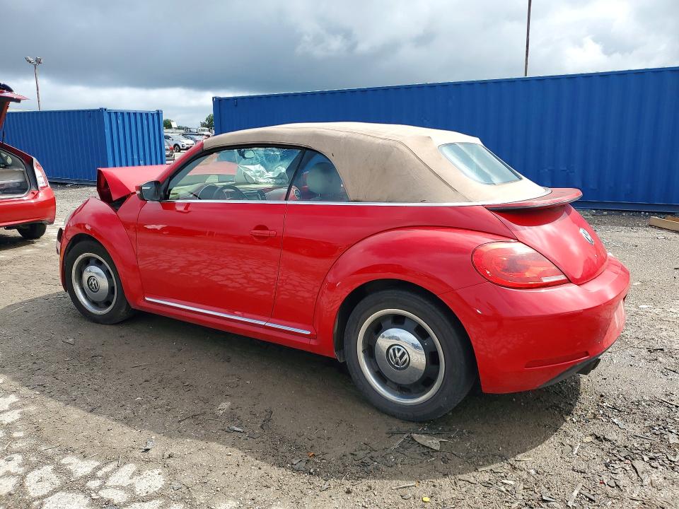 Photo 2 from auction – 2013 VOLKSWAGEN BEETLE with VIN 3VW5P7AT7DM800328