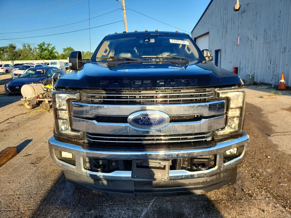 Photo 5 from auction – 2018 FORD F350 with VIN 1FT8W3DT3JEB95863