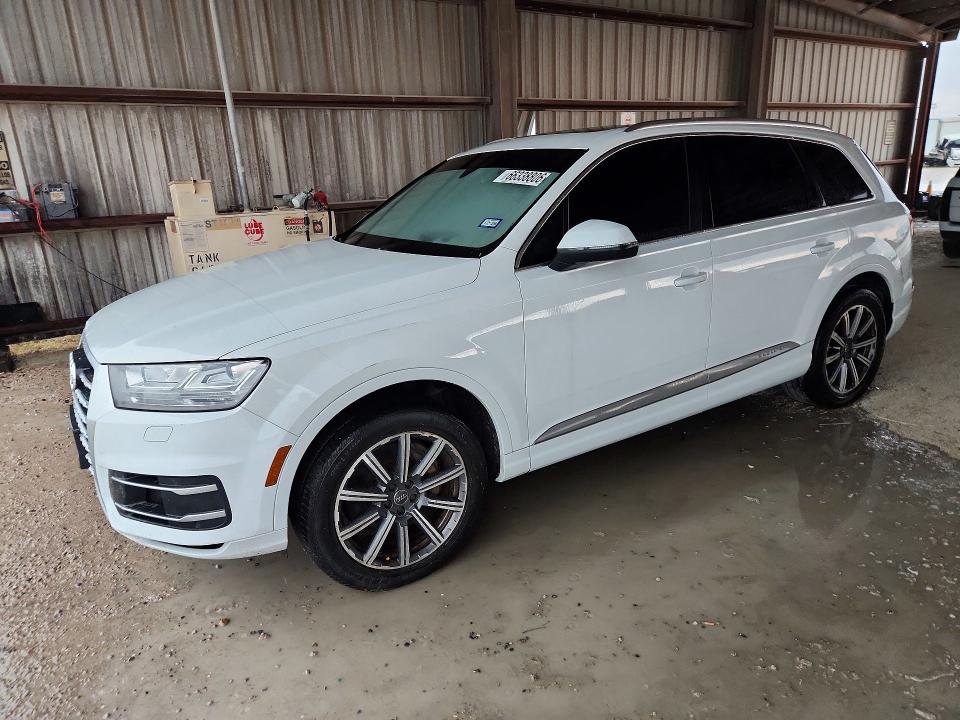 AUDI Q7 2017 with VIN WA1LAAF72HD026599 - Photo from auction