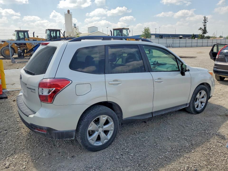 Photo 3 from auction – 2014 SUBARU FORESTER with VIN JF2SJADC7EH541802