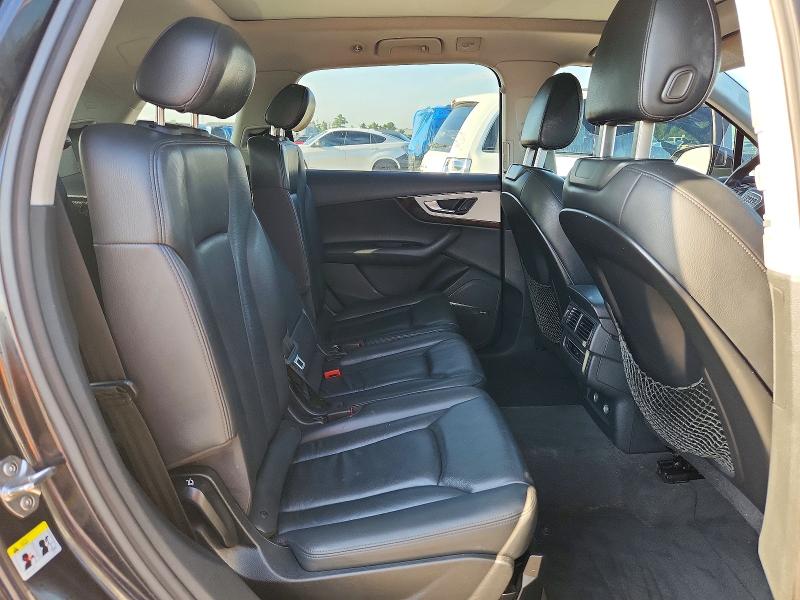 Photo 11 from auction – 2019 AUDI Q7 with VIN WA1LHAF74KD040054