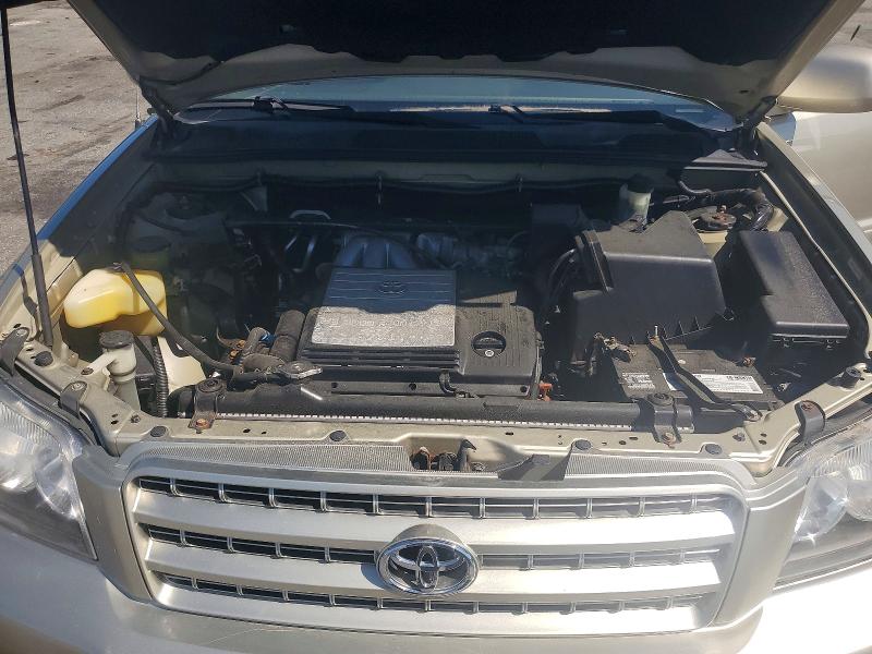Photo 12 from auction – 2002 TOYOTA HIGHLANDER with VIN JTEHF21A520083606