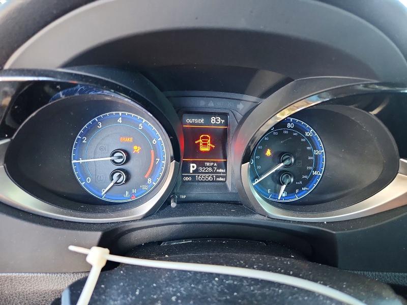 Photo 9 from auction – 2014 TOYOTA COROLLA with VIN 2T1BURHE4EC003207