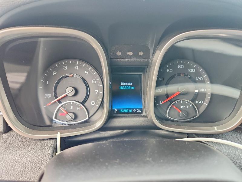 Снимка 9 от търг – 2015 CHEVROLET MALIBU с VIN 1G11D5SLXFF227496