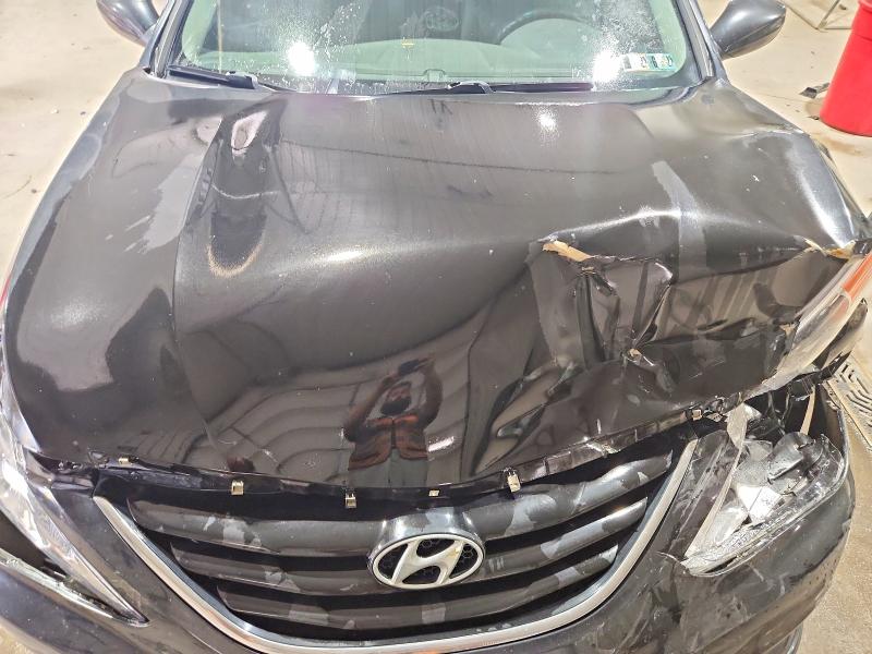 Photo 11 from auction – 2012 HYUNDAI SONATA with VIN 5NPEB4ACXCH337413
