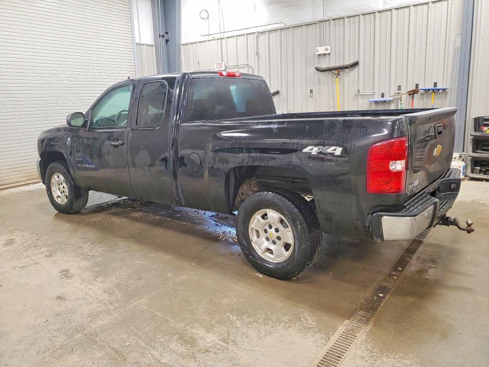 Photo 2 from auction – 2012 CHEVROLET SILVERADO with VIN 1GCRKSE72CZ216872