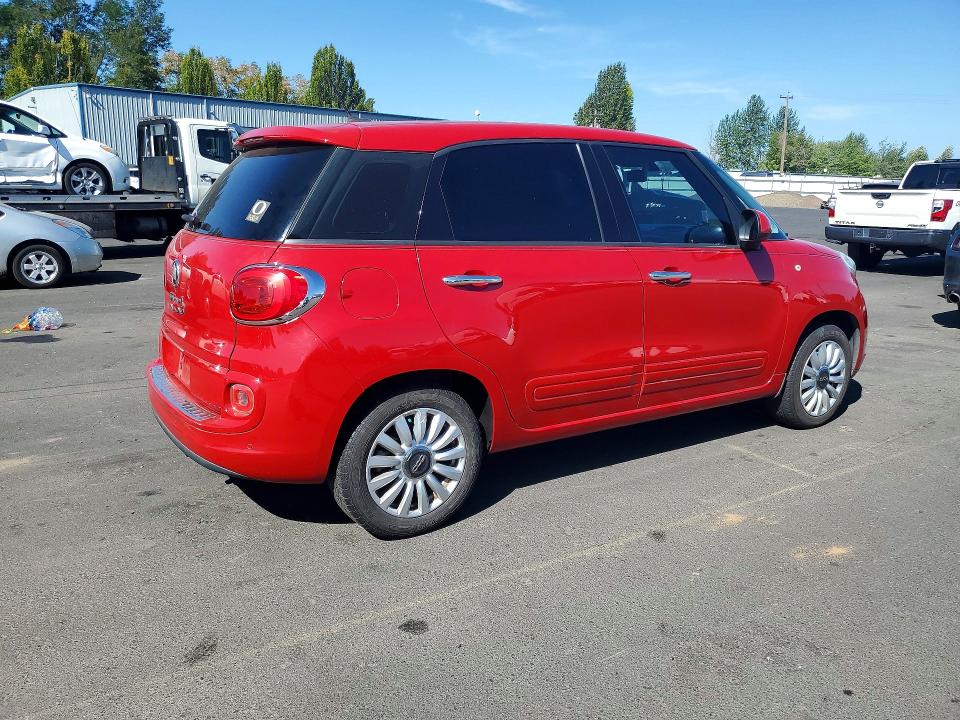 Photo 3 from auction – 2014 FIAT 500L with VIN ZFBCFABH0EZ002129