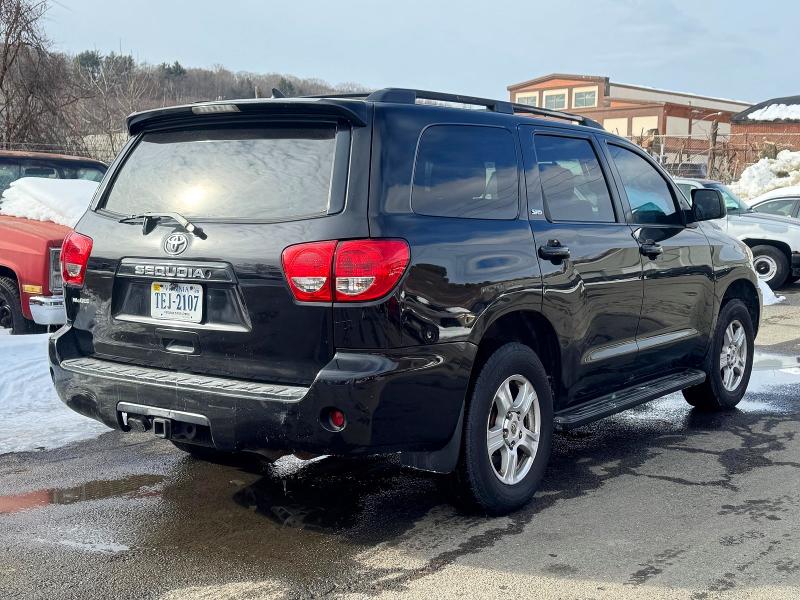 Photo 4 from auction – 2012 TOYOTA SEQUOIA with VIN 5TDBM5G17CS002449