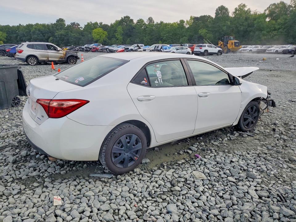 صورة رقم 3 من المزاد - 2017 TOYOTA COROLLA مع VIN 5YFBURHE2HP600635