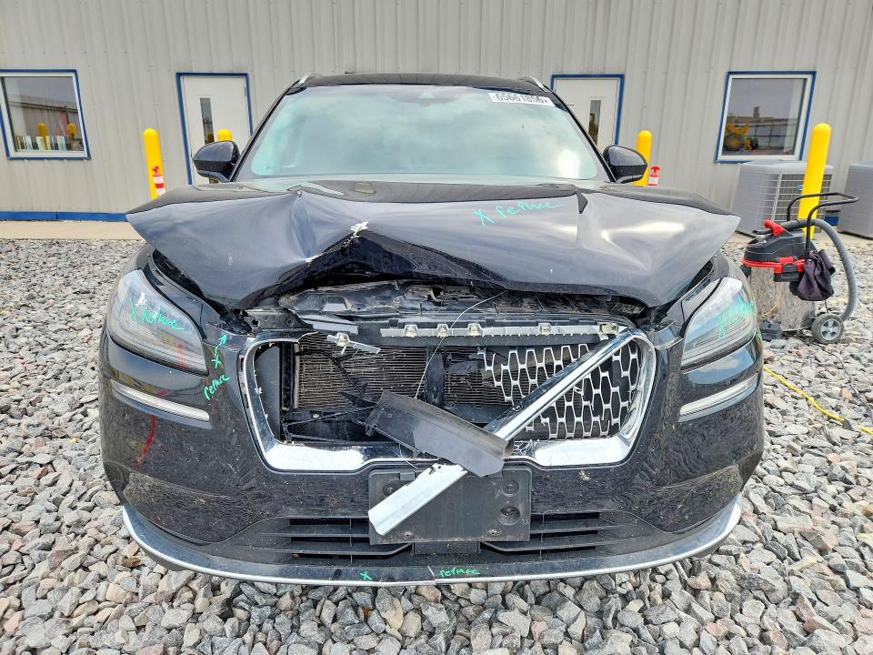 Photo 5 from auction – 2022 LINCOLN CORSAIR with VIN 5LMCJ1D9XNUL05698