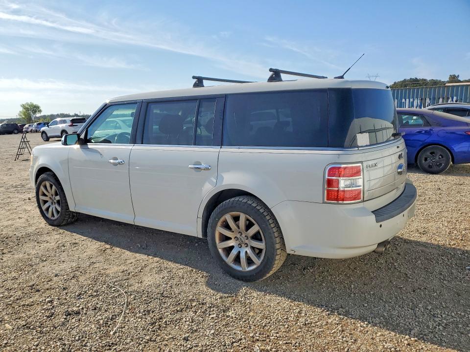 Photo 2 from auction – 2011 FORD FLEX with VIN 2FMGK5DC7BBD26000