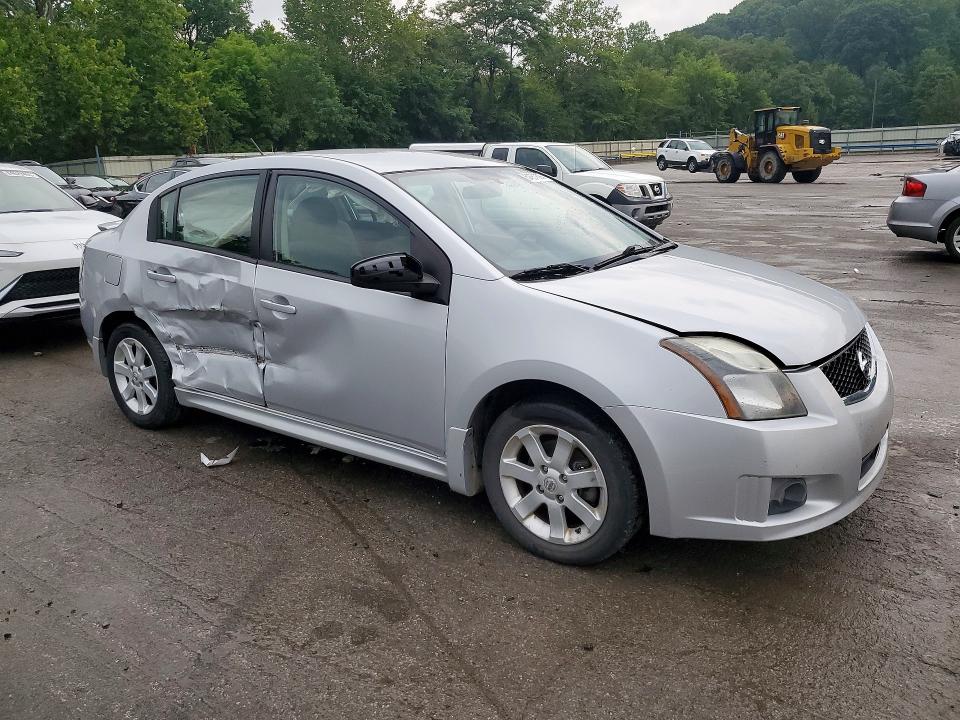 Photo 4 from auction – 2011 NISSAN SENTRA with VIN 3N1AB6AP5BL621935
