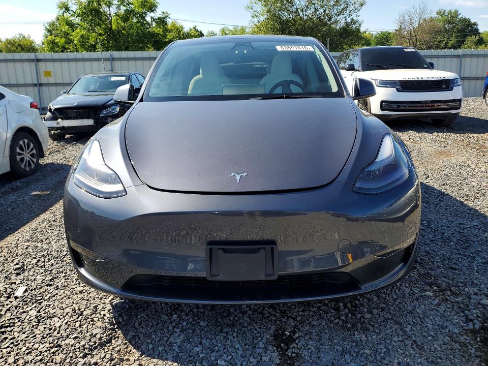 Photo 5 from auction – 2022 TESLA MODEL Y with VIN 7SAYGDEF2NF312366