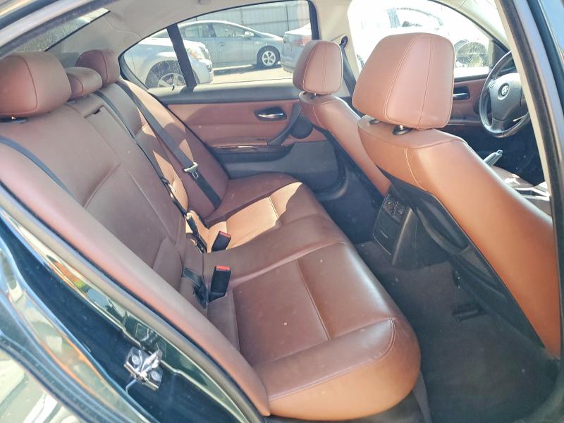 Photo 10 from auction – 2007 BMW 335 with VIN WBAVB73547KY61516