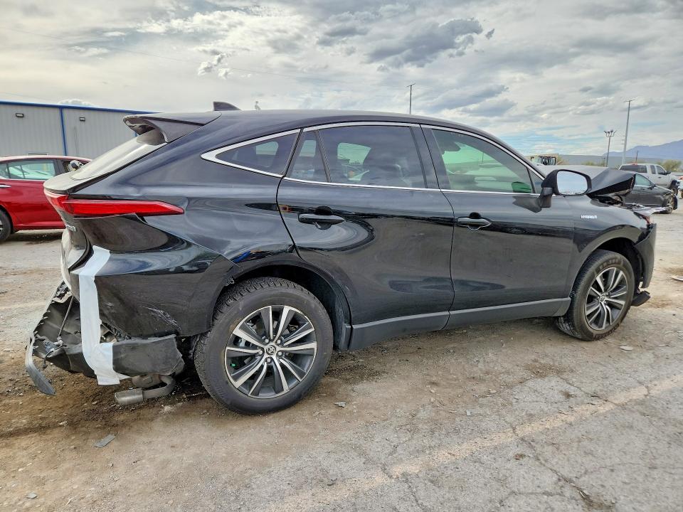 Photo 3 from auction – 2021 TOYOTA VENZA with VIN JTEAAAAH1MJ073367