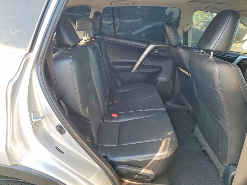 Photo 10 from auction – 2013 TOYOTA RAV4 with VIN JTMYFREV8D5011587