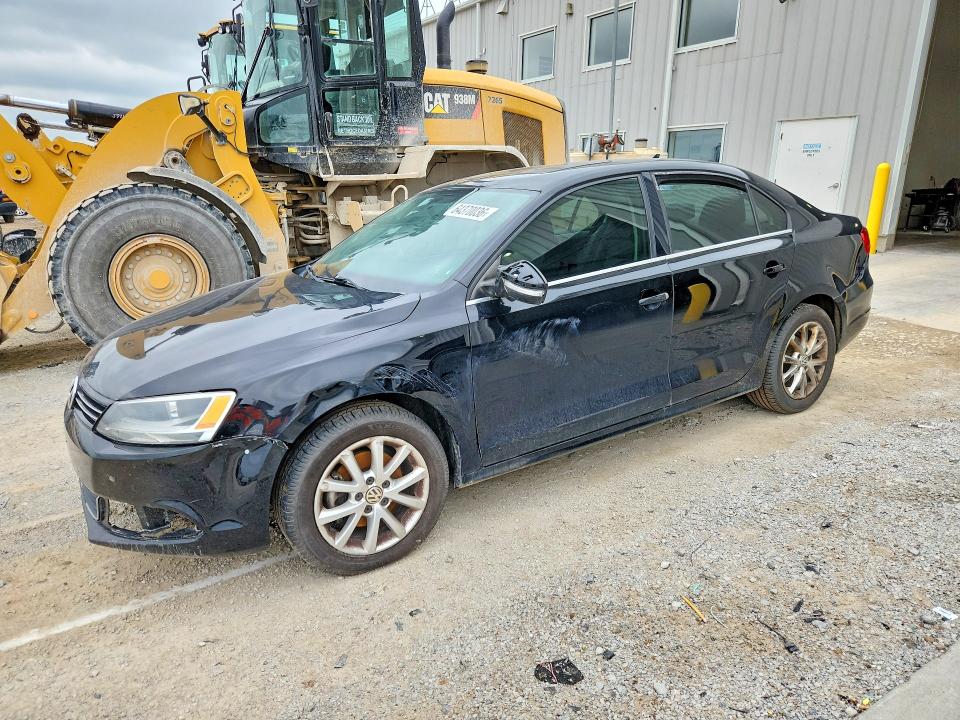 2014 VOLKSWAGEN JETTA - Търг №64370036