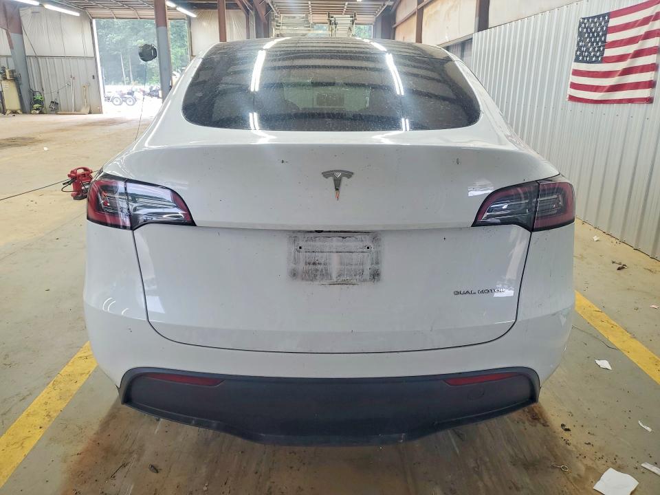 Photo 6 from auction – 2023 TESLA MODEL Y with VIN 7SAYGDEE7PF763657