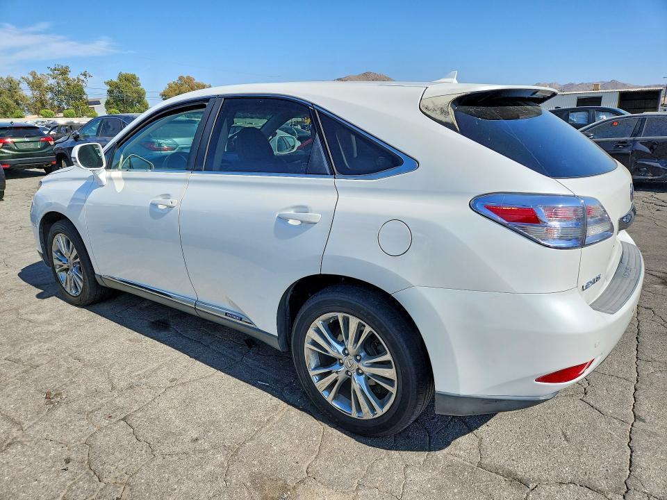 Photo 2 from auction – 2010 LEXUS RX with VIN JTJZB1BA4A2003144