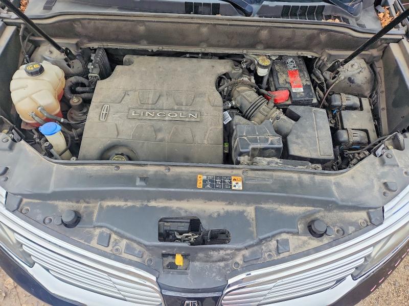 Photo 12 from auction – 2016 LINCOLN MKX with VIN 2LMTJ8KR0GBL77408