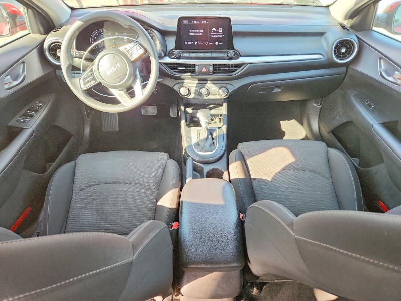 Foto 8 de la subasta – 2022 KIA FORTE con VIN 3KPF24AD0NE466538