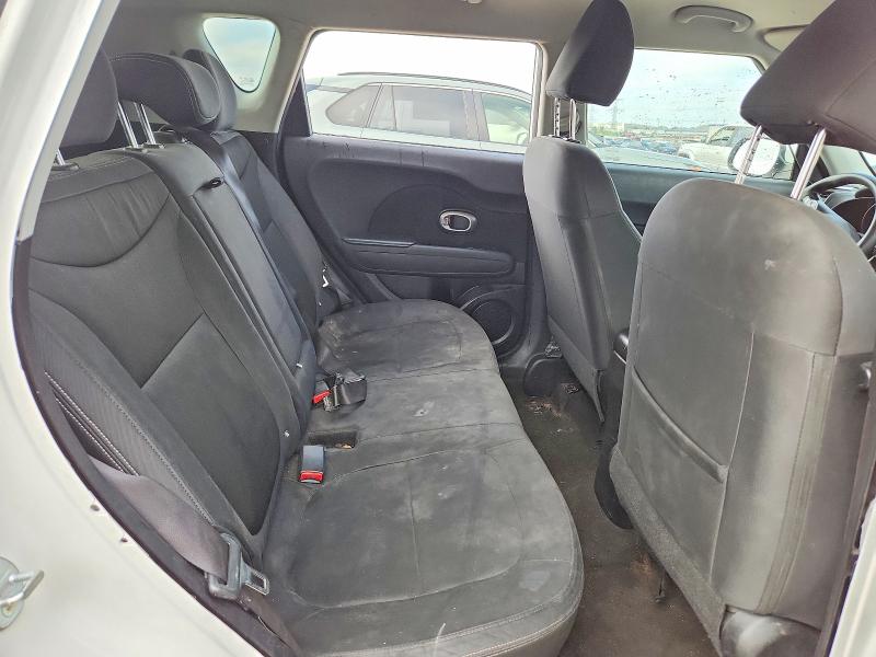 Photo 10 from auction – 2014 KIA SOUL with VIN KNDJN2A24E7055647