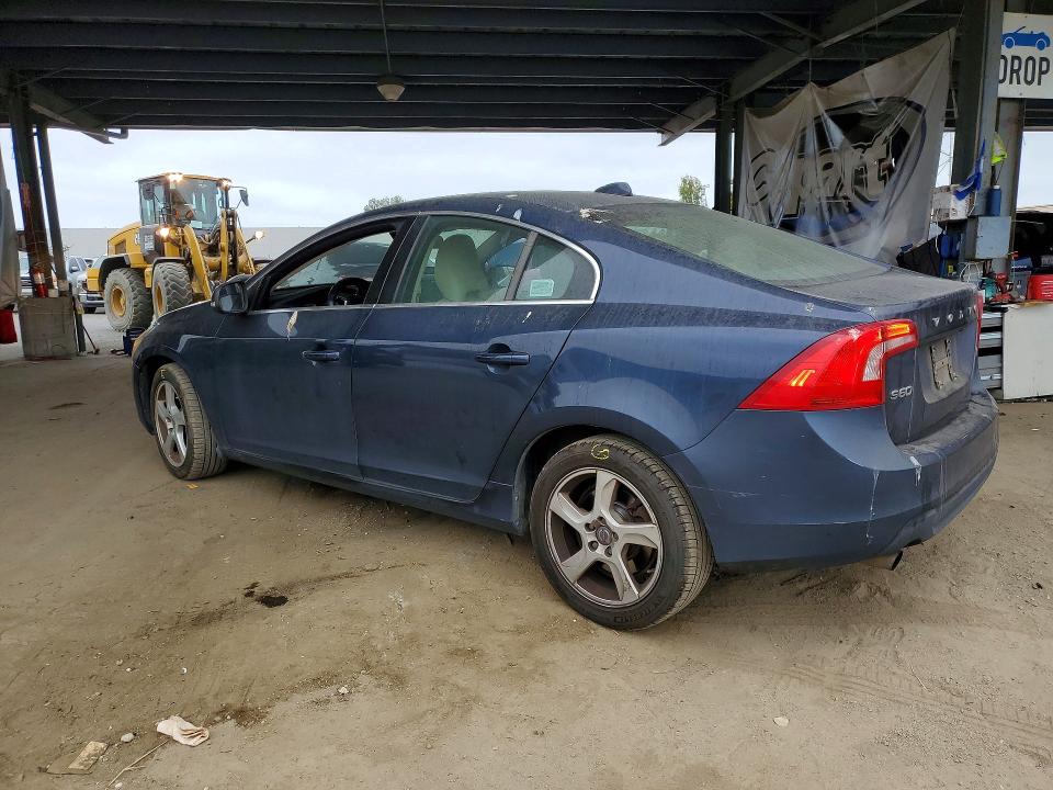 Photo 2 from auction – 2012 VOLVO S60 with VIN YV1622FS8C2142625