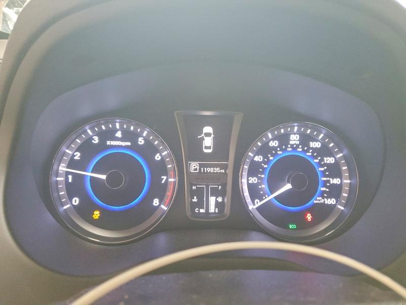Photo 9 from auction – 2013 HYUNDAI AZERA with VIN KMHFH4JG7DA320756