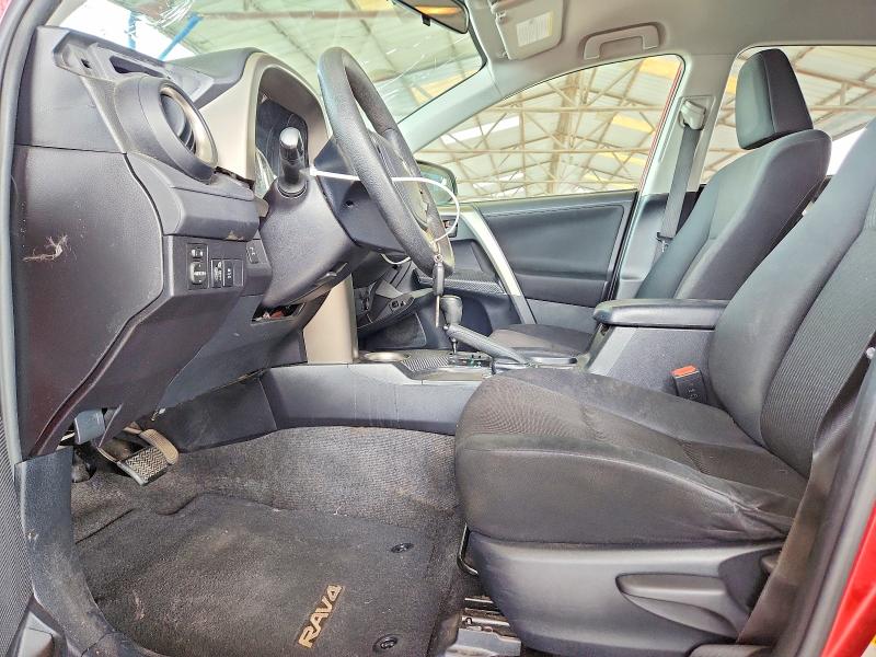 Photo 7 from auction – 2015 TOYOTA RAV4 with VIN JTMBFREV1FJ023936