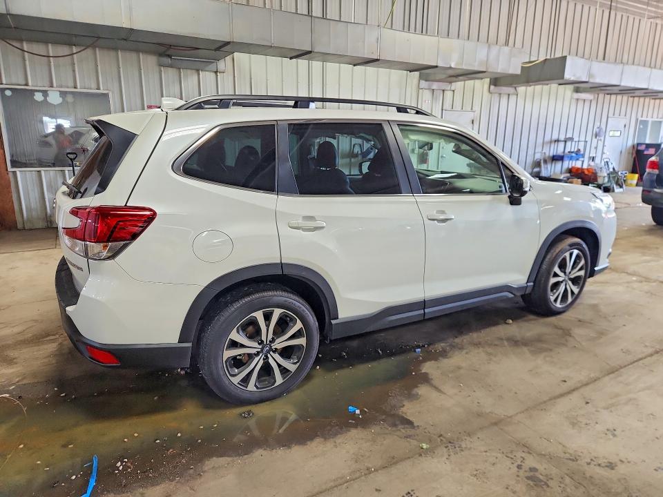 Zdjęcie 3 z aukcji – 2023 SUBARU FORESTER z VIN JF2SKAPCXPH513312