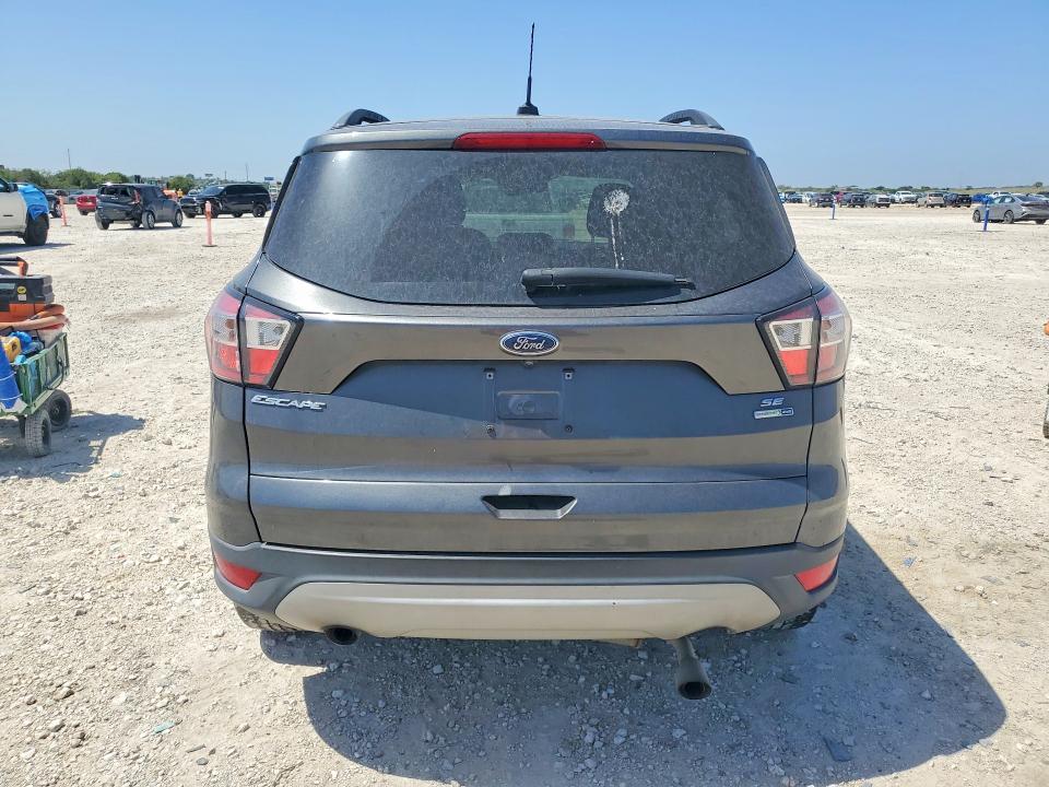 Photo 6 from auction – 2018 FORD ESCAPE with VIN 1FMCU9GD2JUC84607