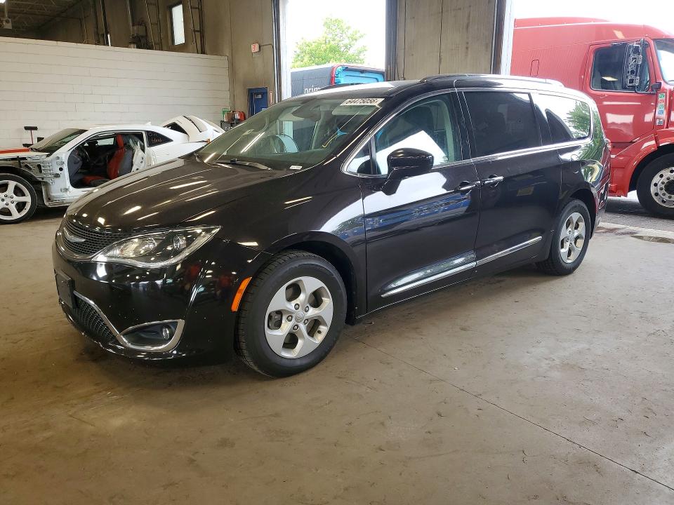 CHRYSLER PACIFICA 2023 with VIN 2C4RC1EG6HR635249 - Photo from auction