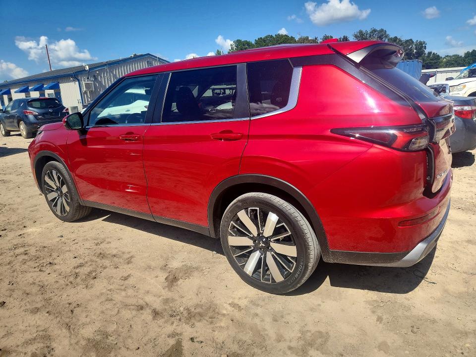 Photo 2 from auction – 2025 MITSUBISHI OUTLANDER with VIN JA4J3VA84SZ015283