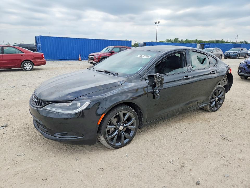 CHRYSLER 200 2015 مع رقم تعريف المركبة 1C3CCCBB1FN699255 - صورة من المزاد