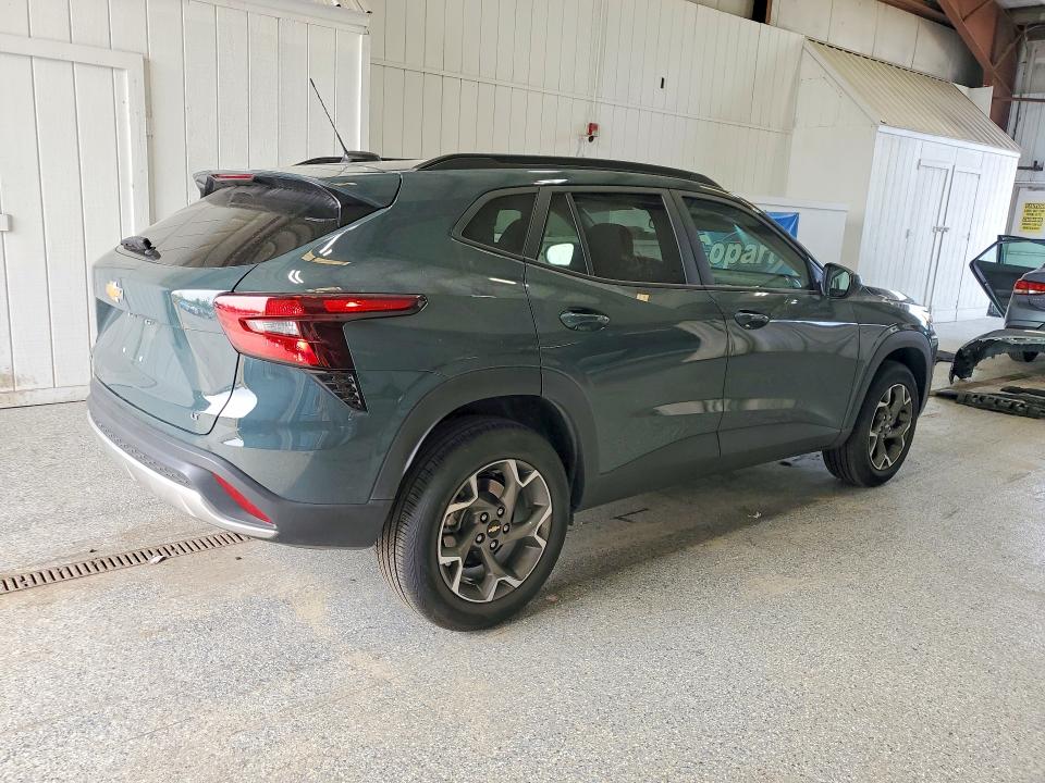 Photo 3 from auction – 2025 CHEVROLET TRAX with VIN KL77LHEP9SC275231