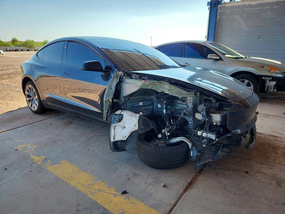 Фото 4 с аукциона – 2025 TESLA MODEL 3 с VIN 5YJ3E1EB2SF068769