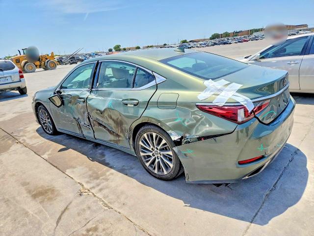 Photo 2 from auction – 2019 LEXUS ES with VIN 58ABZ1B11KU001796